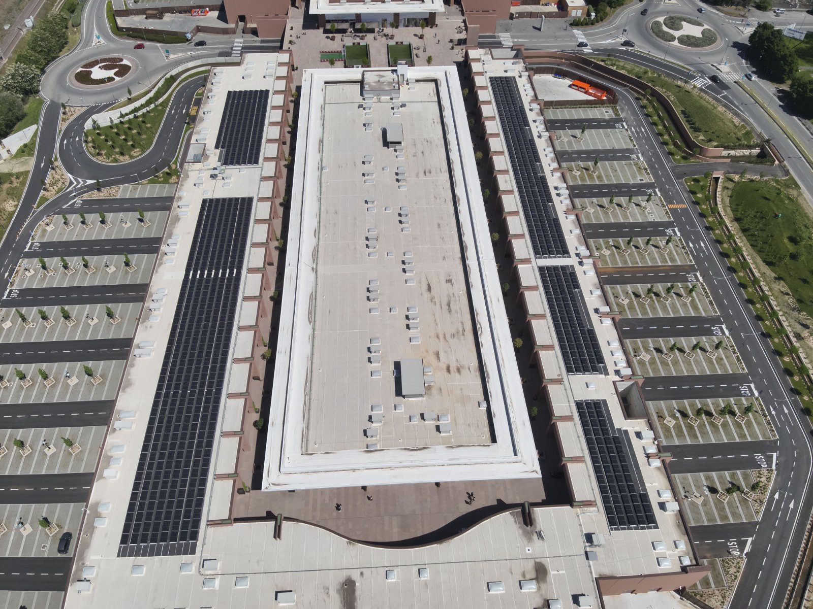 Torino Outlet Village partners with Helexia on new photovoltaic project to support sustainability and energy efficiency