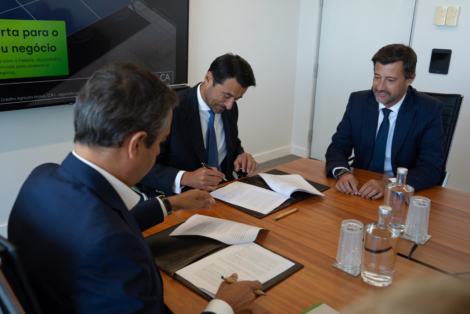 Crédito Agrícola and Helexia Partner to Support Companies in Their Energy Transition
